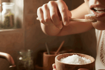 Is Brushing with Salt Effective?