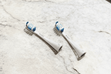 Is It Time to Replace Your Toothbrush Head?