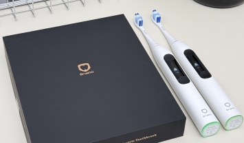 Why Travelers Need a Toothbrush Like BrushO