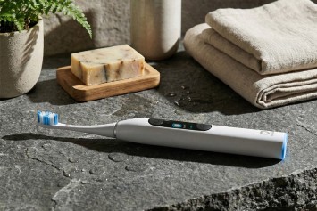 Building a Self-Care Habit Through Your Toothbrush