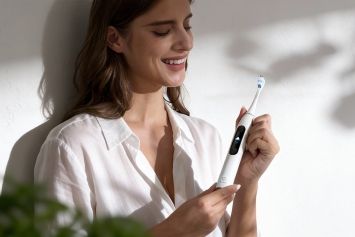 Can Your Brushing Routine Improve Your Focus and Mental Clarity?